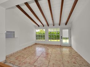 6065 N Waterway Dr, Miami FL 33155
