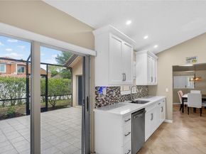290 NW 116th Ter, Coral Springs FL 33071