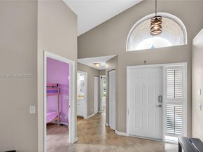 290 NW 116th Ter, Coral Springs FL 33071