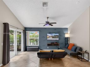 290 NW 116th Ter, Coral Springs FL 33071
