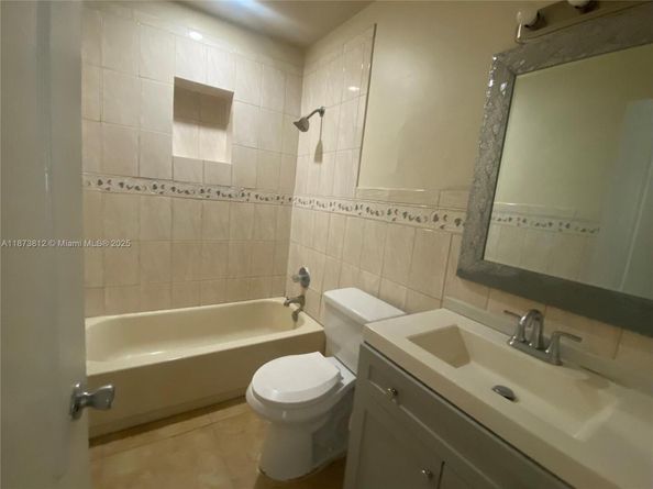 10440 NW 28th Ct, Miami FL 33147