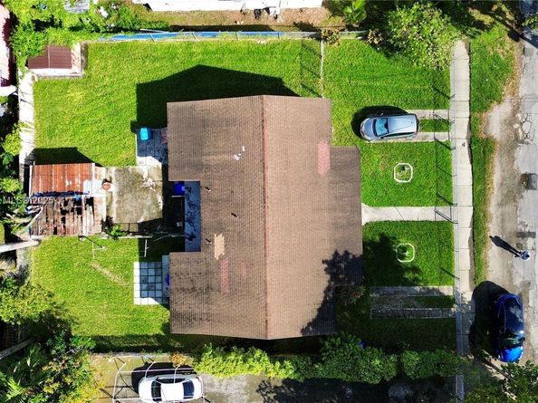 3340 NW 19th Ave, Miami FL 33142