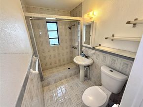 3340 NW 19th Ave, Miami FL 33142