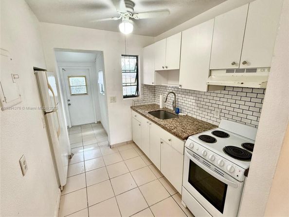3340 NW 19th Ave, Miami FL 33142