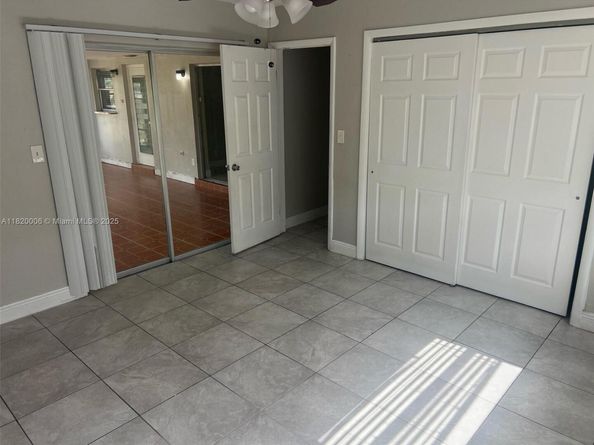 2720 SW 18th St, Fort Lauderdale FL 33312