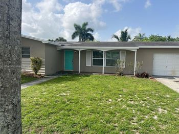 2720 SW 18th St
