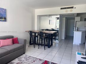 100 Lincoln Rd 415, Miami Beach FL 33139