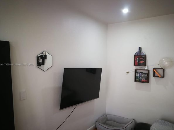 1551 Michigan Ave 10, Miami Beach FL 33139