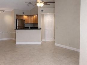 3410 N Pinewalk Dr N 827, Margate FL 33063