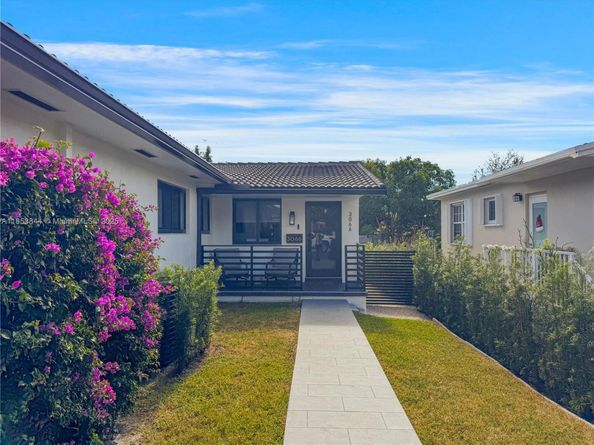 3064 SW 16th Ter, Miami FL 33145