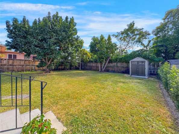 3064 SW 16th Ter, Miami FL 33145