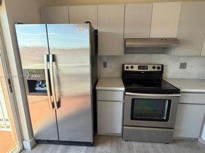 3375 W 76th St 211, Hialeah FL 33018