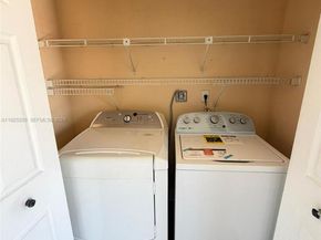 3375 W 76th St 211, Hialeah FL 33018