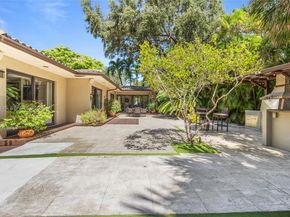 560 Sabal Palm Rd, Miami FL 33137