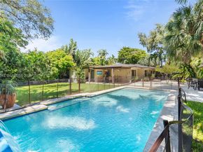 560 Sabal Palm Rd, Miami FL 33137