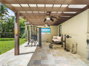 560 Sabal Palm Rd, Miami FL 33137