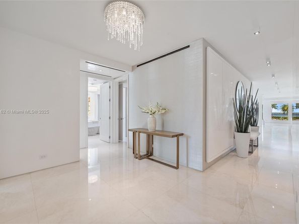 7921 Fisher Island Dr 7921, Miami Beach FL 33109