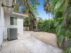 605 Altara Ave, Coral Gables FL 33146