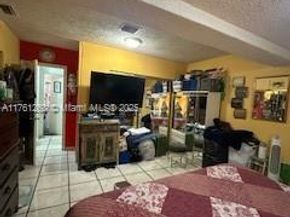 141 E 16th St, Hialeah FL 33010