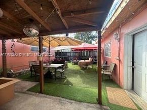 141 E 16th St, Hialeah FL 33010