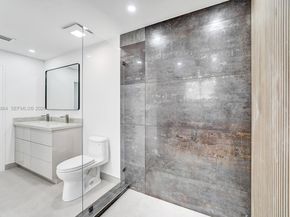 7340 Andorra Pl, Boca Raton FL 33433