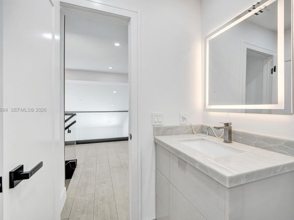 7340 Andorra Pl, Boca Raton FL 33433