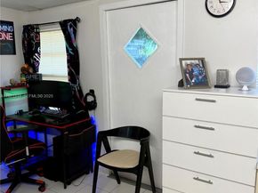 8070 NW 176th St, Hialeah FL 33015