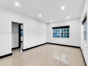 8335 E Crespi Blvd 4, Miami Beach FL 33141