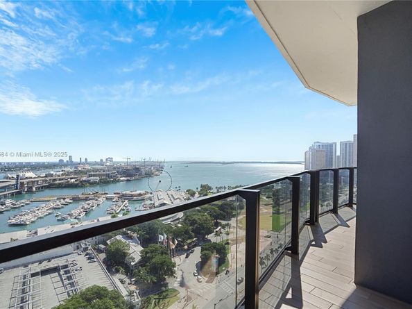 398 NE 5th St 1811, Miami FL 33132