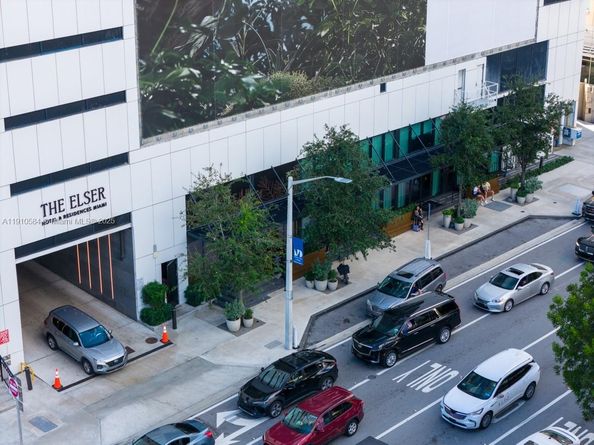 398 NE 5th St 1811, Miami FL 33132