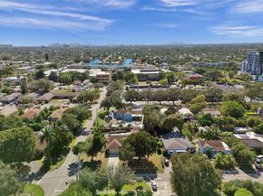 620 NE 2nd St, Pompano Beach FL 33060