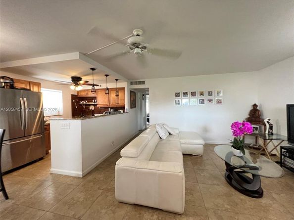 21 Saxony A A 21, Delray Beach FL 33446