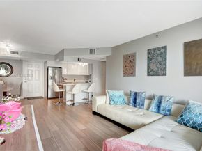 1621 Bay Rd 506, Miami Beach FL 33139