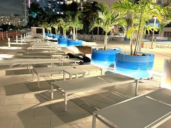 1000 West Ave 1027, Miami Beach FL 33139