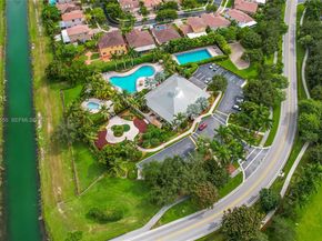 1147 NE 37th Place, Homestead FL 33033