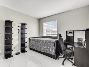 1147 NE 37th Place, Homestead FL 33033