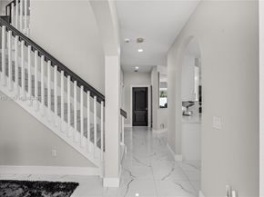 1147 NE 37th Place, Homestead FL 33033