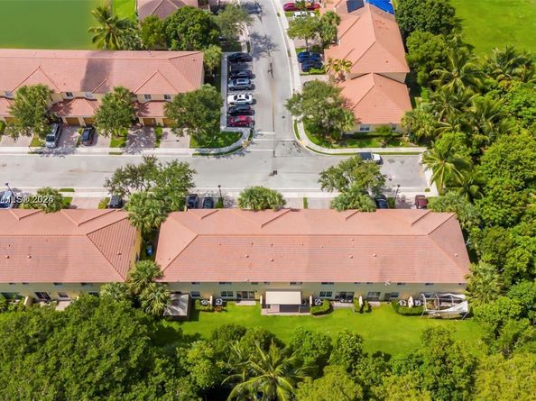 3237 NW 32nd Ter, Oakland Park FL 33309