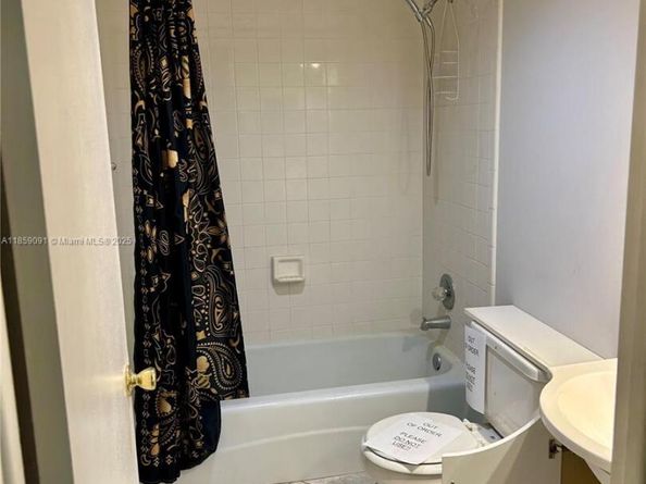 801 W Oakland Park Blvd C12, Oakland Park FL 33311