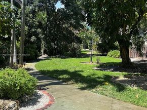 801 W Oakland Park Blvd C12, Oakland Park FL 33311