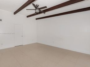 6455 SW SW 116th Pl C, Miami FL 33173