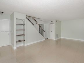 6455 SW SW 116th Pl C, Miami FL 33173