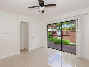 6455 SW SW 116th Pl C, Miami FL 33173