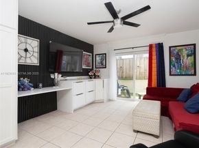 437 SW 3rd St 2, Miami FL 33130