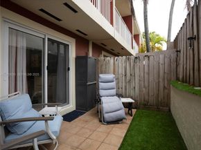 437 SW 3rd St 2, Miami FL 33130