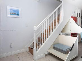 437 SW 3rd St 2, Miami FL 33130