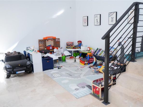 2836 W Trade Ave 2836, Miami FL 33133