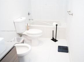 2836 W Trade Ave 2836, Miami FL 33133