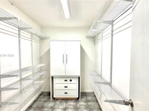 250 E 60th St, Hialeah FL 33013