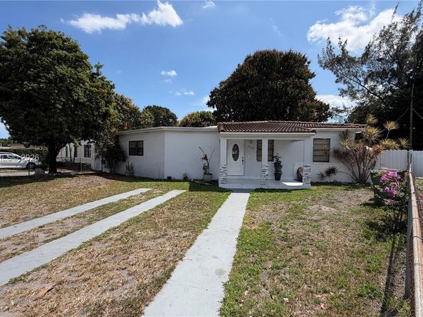 250 E 60th St, Hialeah FL 33013